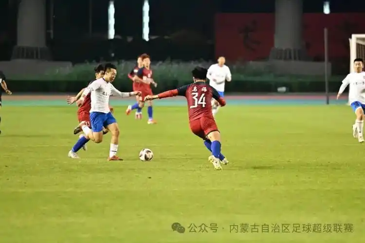 欧冠对决：皇家马德里 VS 曼联